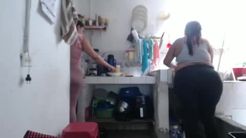 pummpummm online show from September 11, 7:48 pm