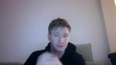 punkindrublic25 online show from November 18, 1:52 am