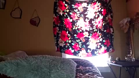 PunkinPink online show from March 2, 9:43 pm