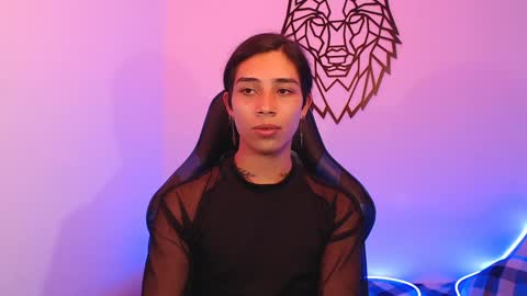 Snapshot of pupi_wolf chatting on January 14, 2:08 am Cris online show from January 14, 2:08 am