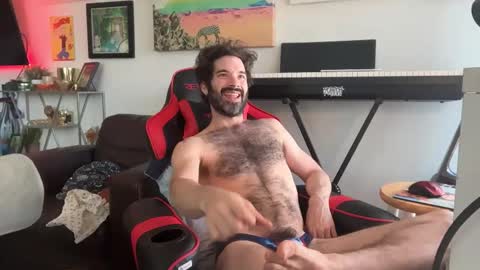 Pup Scritch online show from March 6, 5:56 pm