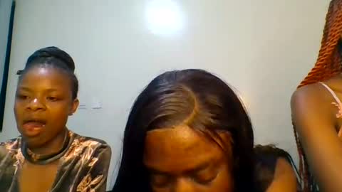 Honey online show from July 25, 9:02 pm