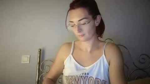 PurpleRainn69  Dina online show from September 21, 8:13 pm