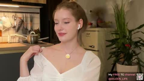 Aileen online show from September 25, 7:54 pm