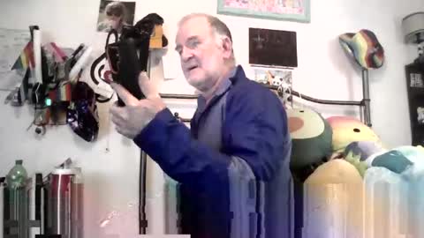 Mark online show from May 1, 3:06 pm