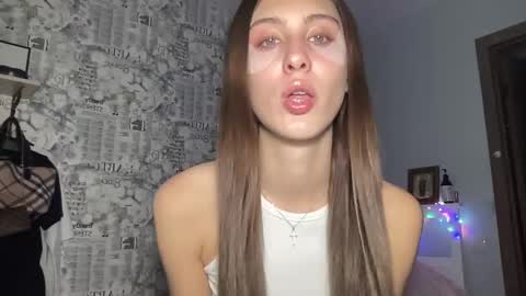 pussygirl007 online show from January 26, 7:21 am