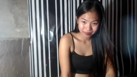 pussyweteatmypussy online show from July 19, 9:39 pm