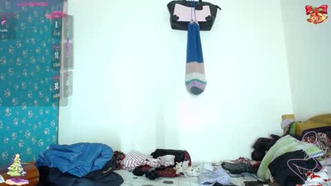 putinaicolls online show from November 29, 4:58 pm