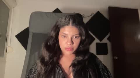 pvrplejvicy online show from December 15, 1:13 am