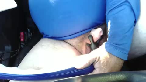 pyrichar31 online show from April 25, 12:02 am