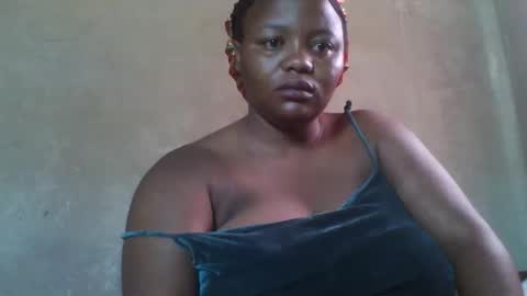 queen2302 online show from March 3, 12:34 pm