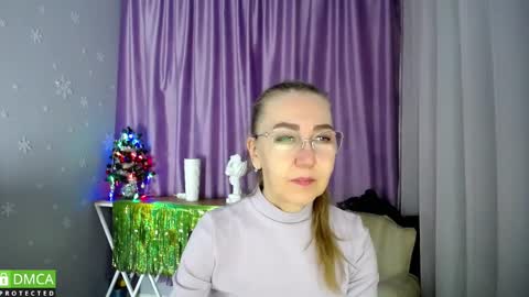 Snapshot of queen_a_n_i chatting on January 15, 5:50 am A N I Ill be here on December 1st online show from January 15, 5:50 am