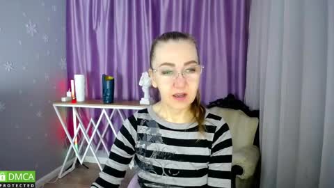 Snapshot of queen_a_n_i chatting on March 7, 6:13 am A N I Ill be here on December 1st online show from March 7, 6:13 am