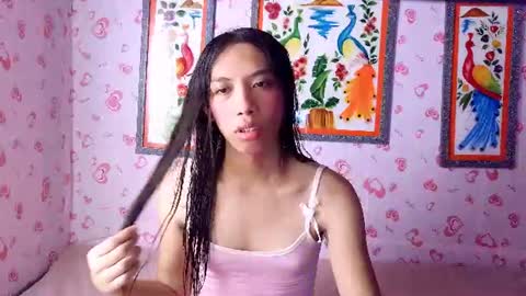 queen_gia online show from June 22, 4:20 am