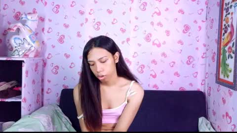 queen_gia online show from July 16, 7:28 pm