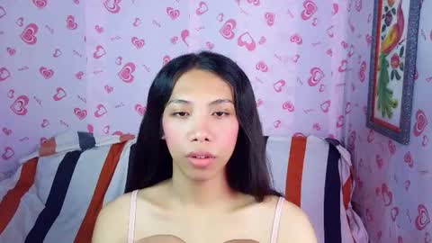 queen_gia online show from August 9, 3:17 pm