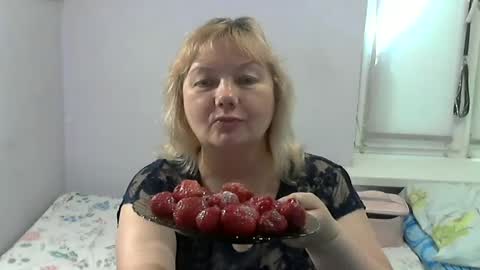 queen_jane8 online show from June 14, 12:18 pm