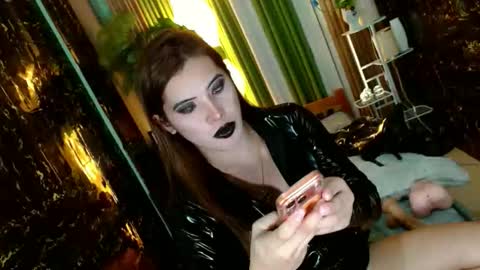 Kendal  online here from 6am-3pm philippine time online show from June 6, 1:39 pm