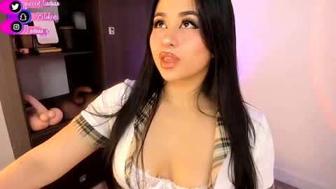 Snapshot of queen_liana chatting on September 21, 8:07 am Liana online show from September 21, 8:07 am