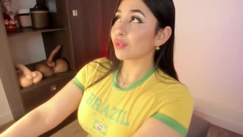 Liana  online show from February 7, 9:12 am