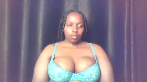 QUEEN online show from March 1, 11:36 am