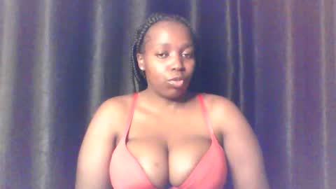 QUEEN online show from March 30, 12:05 pm