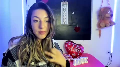 queen_natttyy online show from March 9, 3:32 am