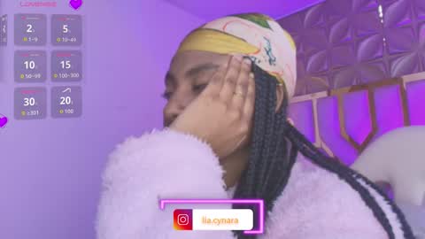   online show from March 29, 5:25 pm