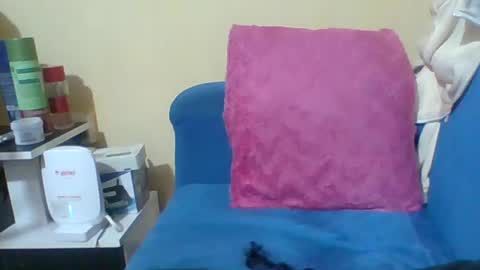 queenate581 online show from August 9, 10:03 pm