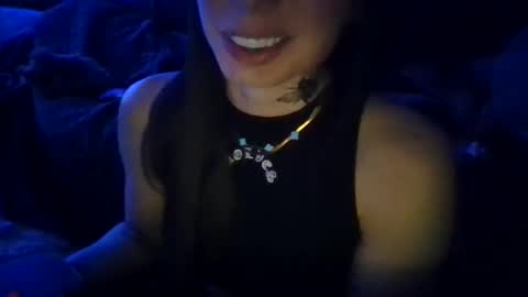 queenbee6269 online show from January 29, 2:19 am