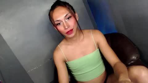 just call me QUEEN and ill be there online show from October 7, 4:58 pm