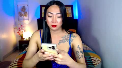 QUEEN online show from February 9, 10:42 am