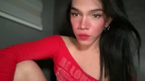 QUEEN online show from July 2, 11:42 pm