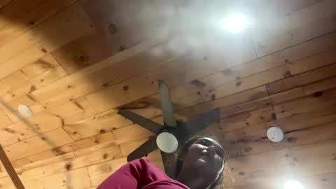 queennefertiti666 online show from February 19, 7:13 pm