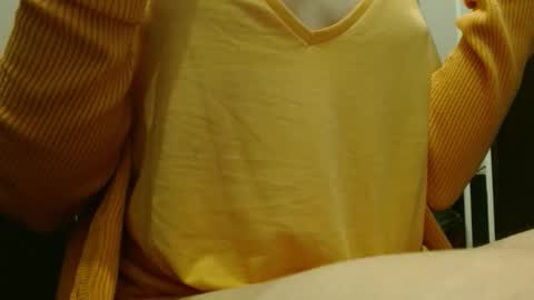 queenoftenderness online show from March 4, 7:33 pm