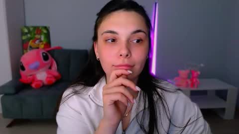 Patricia online show from October 24, 5:47 pm