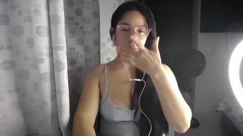 Paola online show from June 10, 3:17 am