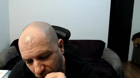 R0bila online show from March 28, 9:16 pm