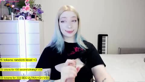 - online show from March 27, 5:36 pm