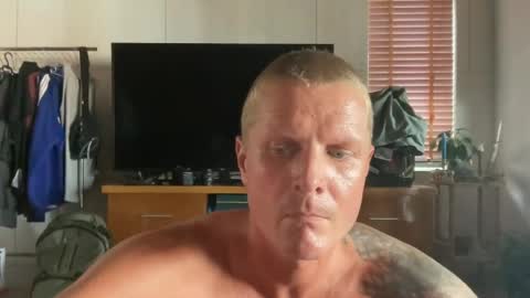 rabbit_eyes69 online show from June 27, 6:08 am