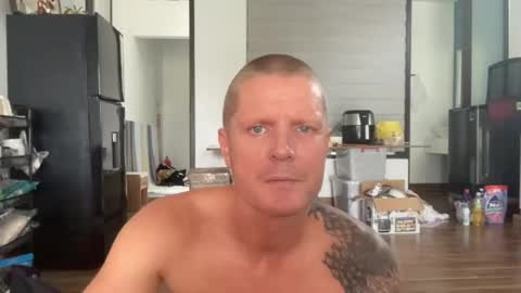 rabbit_eyes69 online show from July 15, 5:56 am
