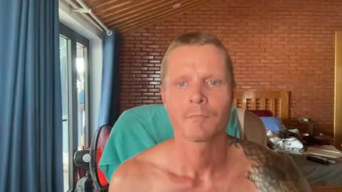 rabbit_eyes69 online show from July 11, 9:23 am