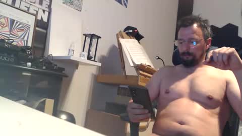 Raccoon68 online show from May 24, 2:23 pm