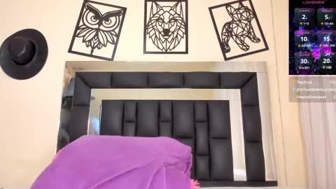 Rachel online show from February 24, 10:25 pm