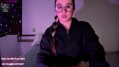 Rachel Foss online show from February 11, 9:03 pm