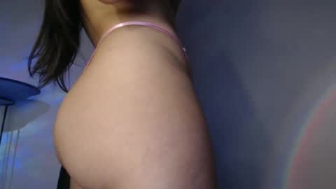 Snapshot of rachel_lamar chatting on October 3, 1:37 am    online show from October 3, 1:37 am