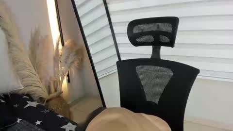 Rachell online show from October 30, 5:08 am