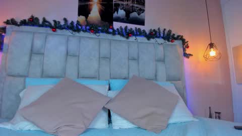 Rachel online show from December 14, 8:04 pm