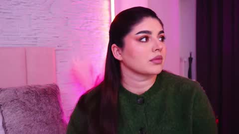 RachelSwaan online show from February 18, 7:41 am