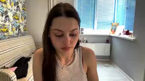 Elizabeth online show from July 6, 1:41 pm